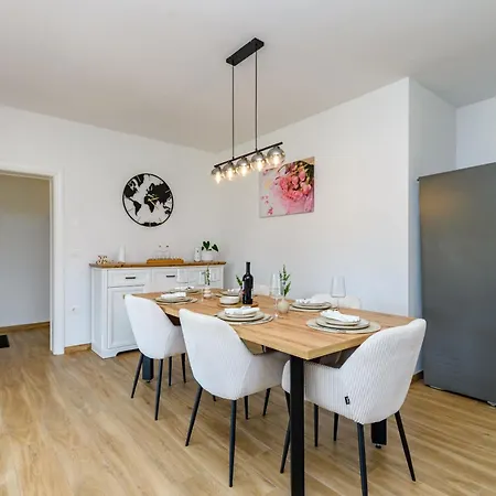 House Melani